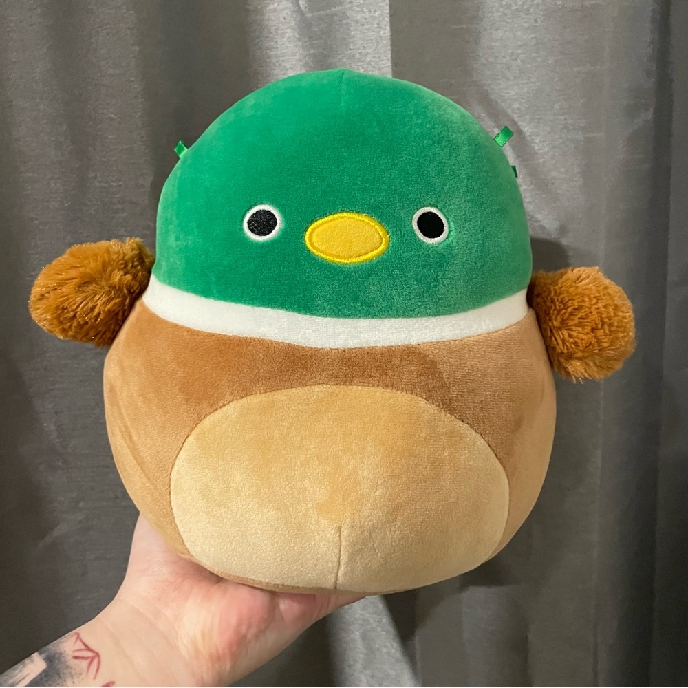Avery the mallard duck 8" Squishmallow